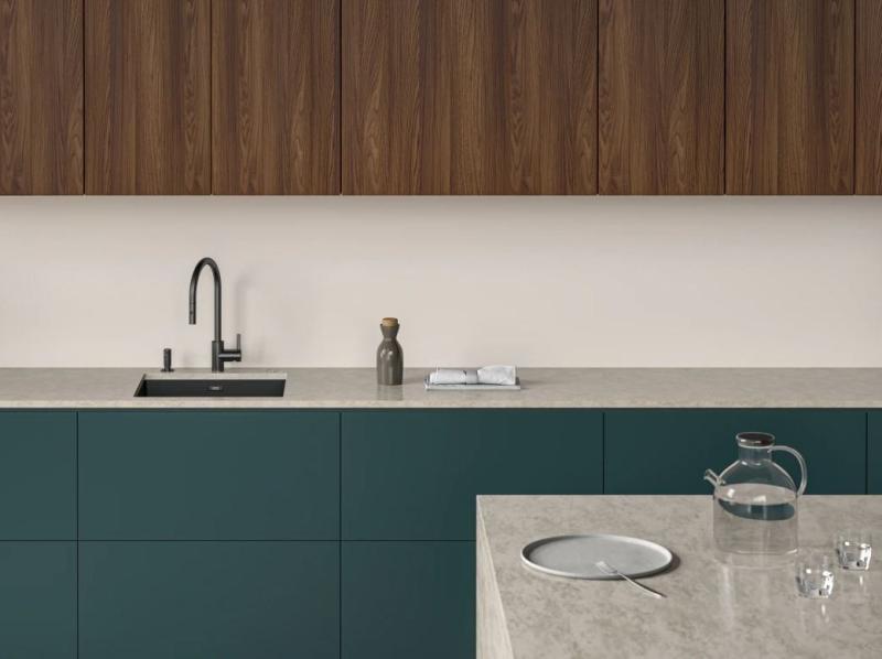 Franke Kitchen tap Eos Neo with spout pull-out spray head brushed black 115.0666.438