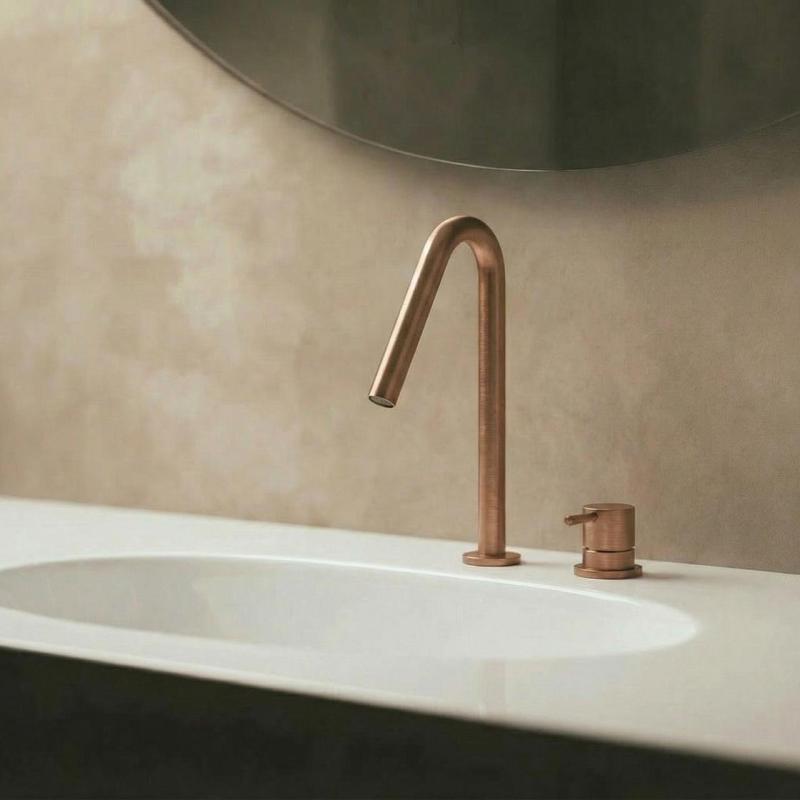 Waterevolution Flow 2-hole sink faucet PVD Brushed Copper with small V-Shaped 127mm spout T1121VCPE