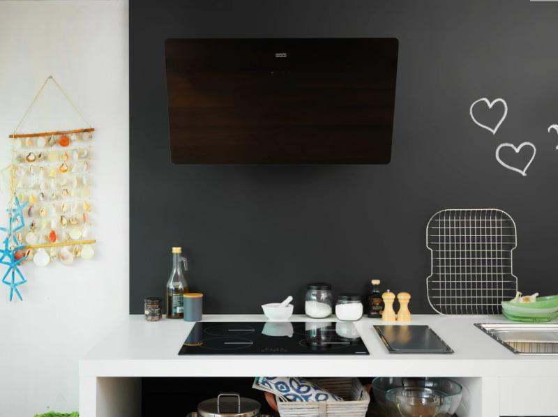 Franke Smart vertical black glass extractor hood 80cm 110.0377.735