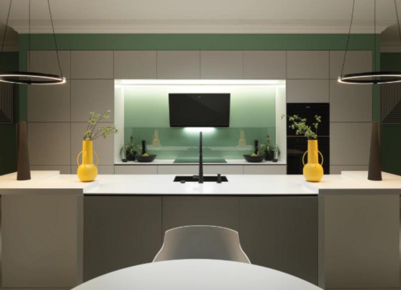 Franke Mythos Pro wall-mounted black glass extractor hood 90cm 330.0682.353