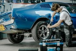 Hoegert 25" Toolbox 1208962020