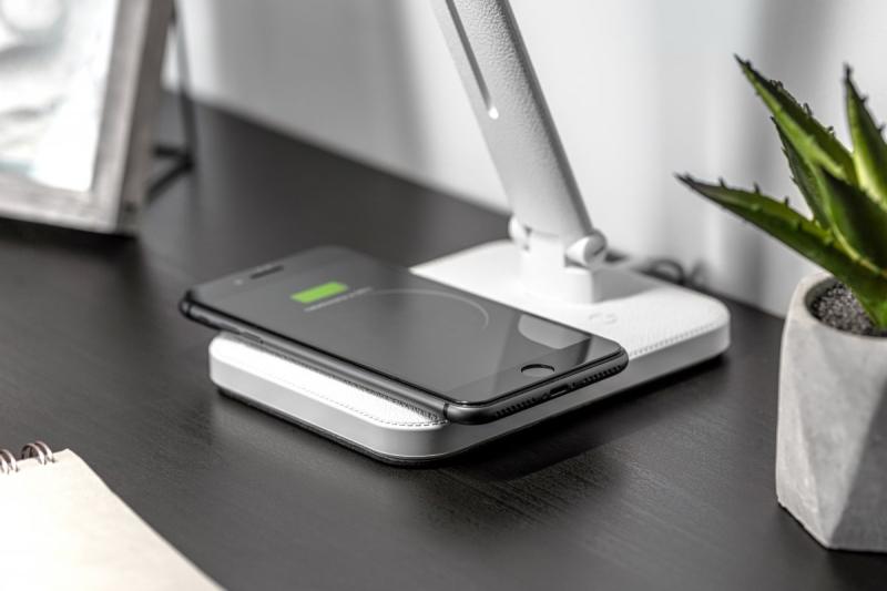 Decor IZUKA LED desk lamp 6W 400lm AC220-240V 50/60Hz CCT inductive charger white 1208962496