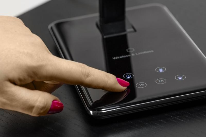 Decor Desktop lamp Tritton 6W 340lm AC220-240V 4-CCT Wireless Charging USB PF>0 5 RA>80 black 1208962518