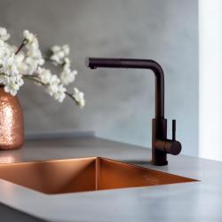 Pure.Sink Elite Steel Spark-S kitchen faucet Matte Black with pull-out spout PS8041-10