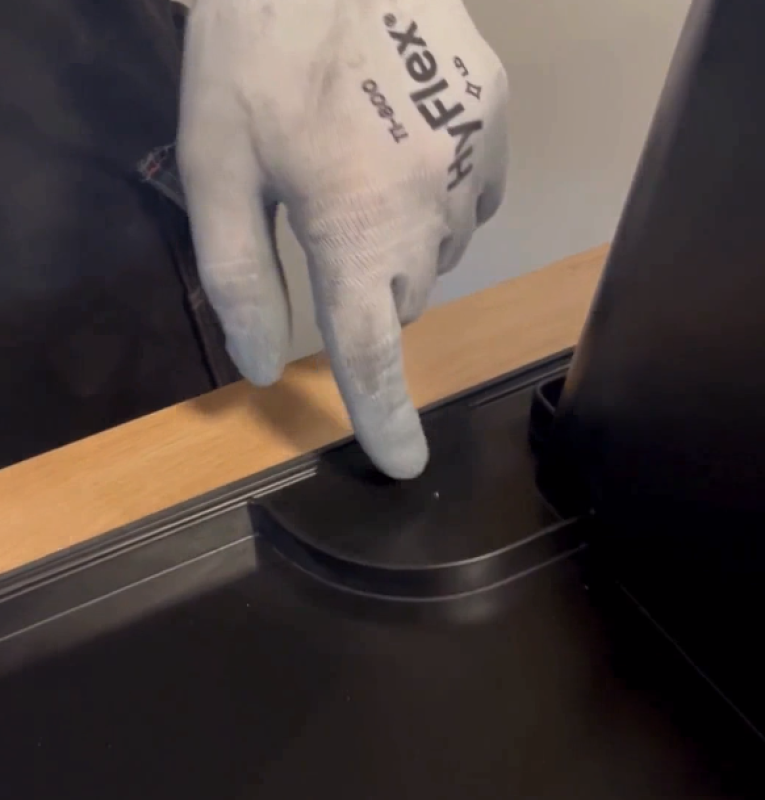 Hoegert Carbon steel hole saw set 14 pcs.