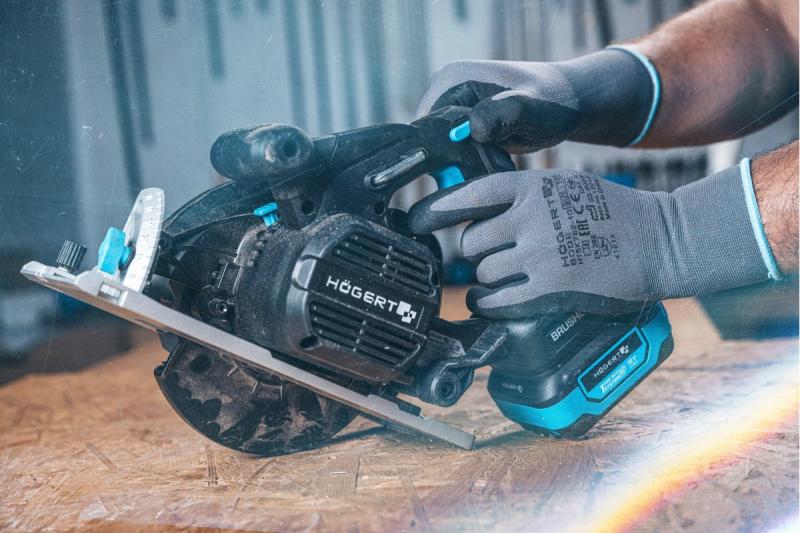 CORDLESS BRUSHLESS CIRCULAR SAW 18V