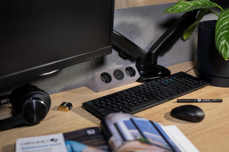 Furniture socket SOFITO, 2xSHUKO, USB A+C, cable 1.5 m, gray flock