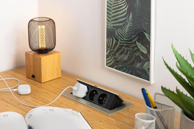 SOFT pull-out power socket, power cable 1,5m